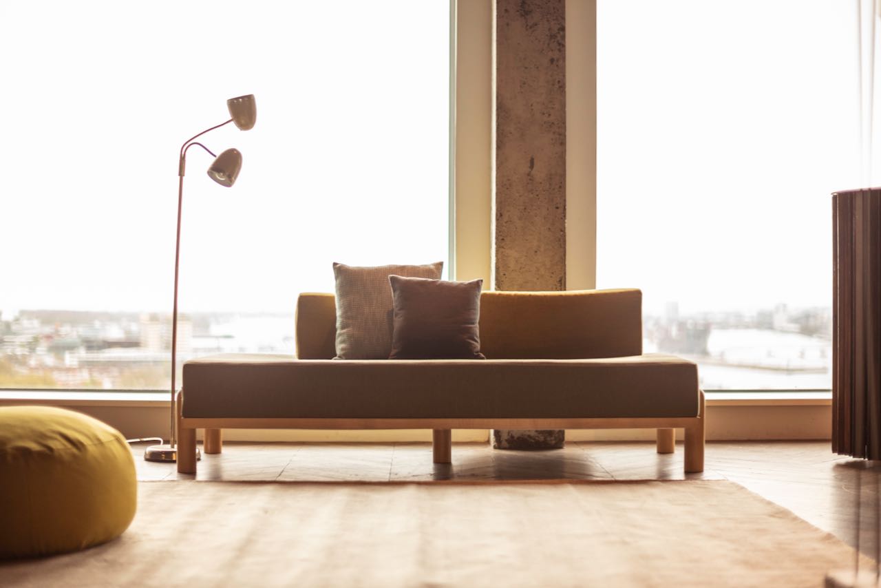 Moly sovesofa