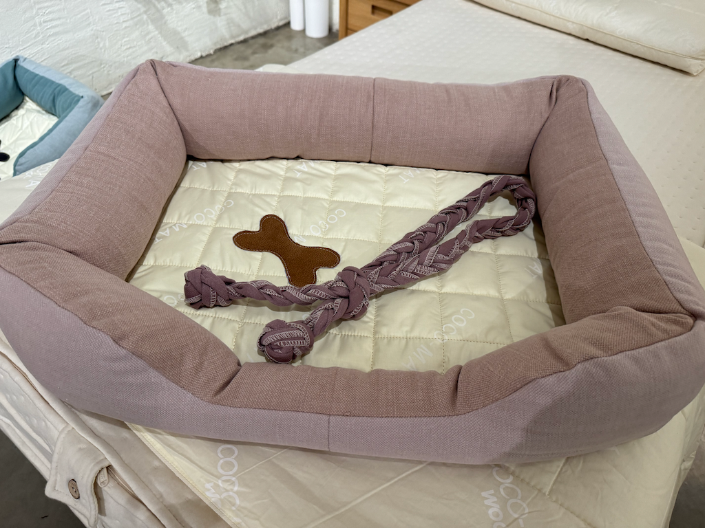 Hundeseng av naturmaterialer
